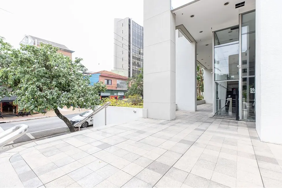 Sala Comercial à venda, 33m2 em Chácara Santo Antônio (Zona Sul), São Paulo - SP - imagem 3 Foto 3 de Sala Comercial à venda, 33m2 em Chácara Santo Antônio (Zona Sul), São Paulo - SP