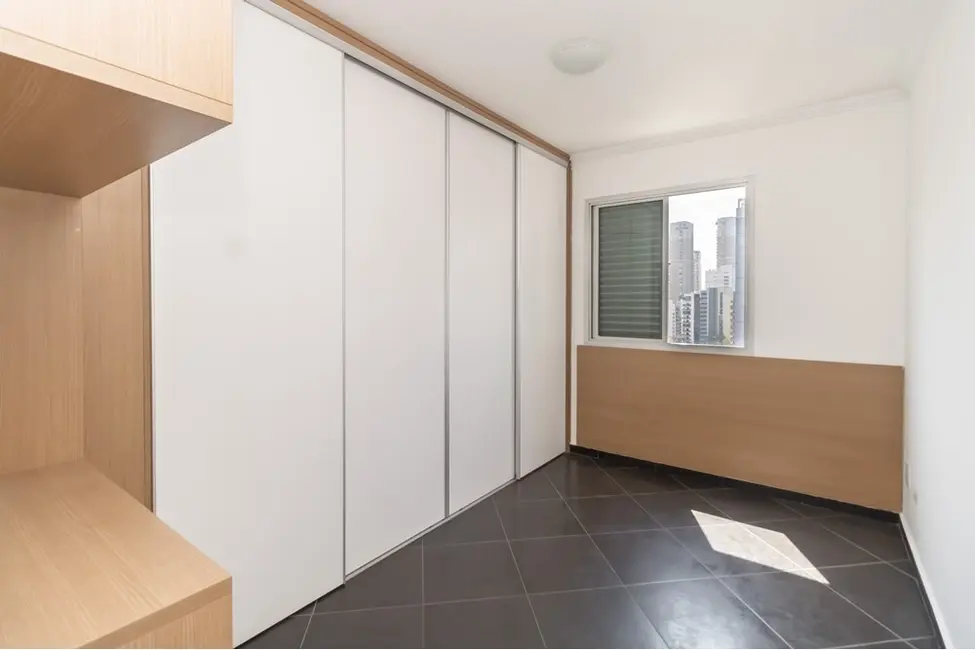 Apartamento com 2 quartos à venda, 82m2 em Moema, São Paulo - SP - imagem 4 Foto 4 de Apartamento com 2 quartos à venda, 82m2 em Moema, São Paulo - SP