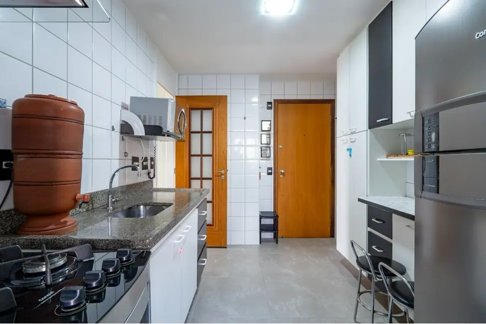 Foto 3 de Apartamento com 3 quartos à venda, 91m2 em Alto da Lapa, São Paulo - SP