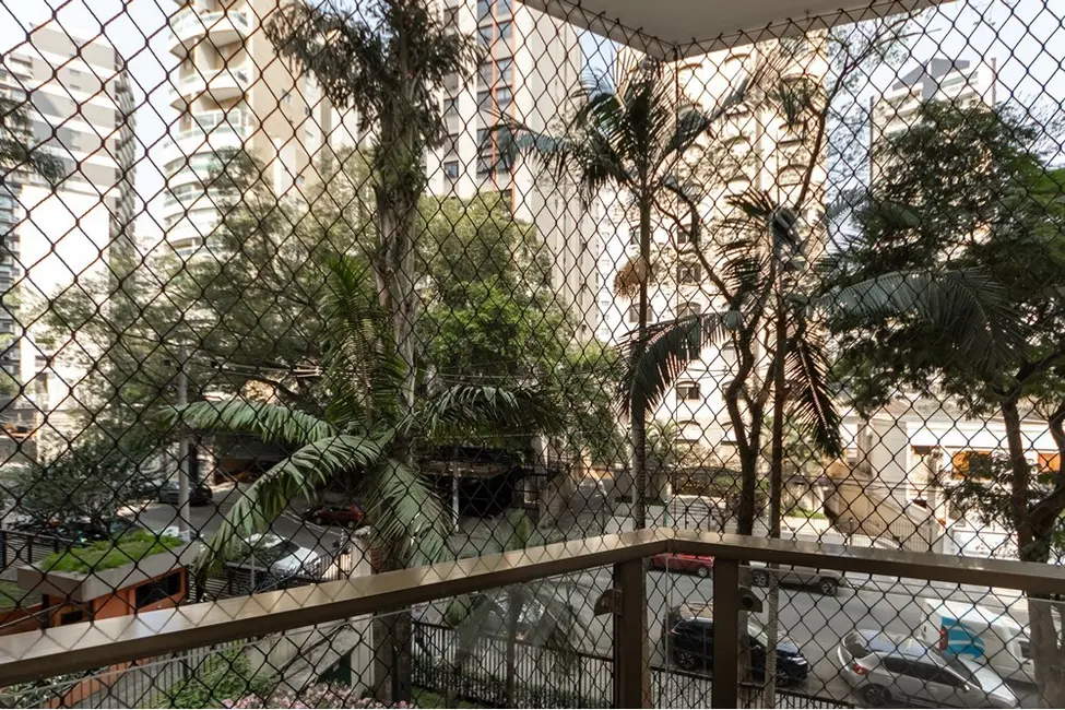 Foto 2 de Apartamento com 3 quartos à venda, 92m2 em Vila Olímpia, São Paulo - SP