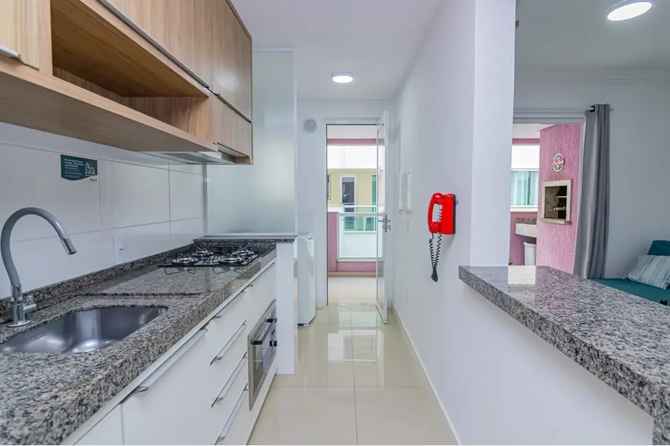 Foto 7 de Apartamento com 2 quartos à venda, 70m2 em Bombinhas - SC