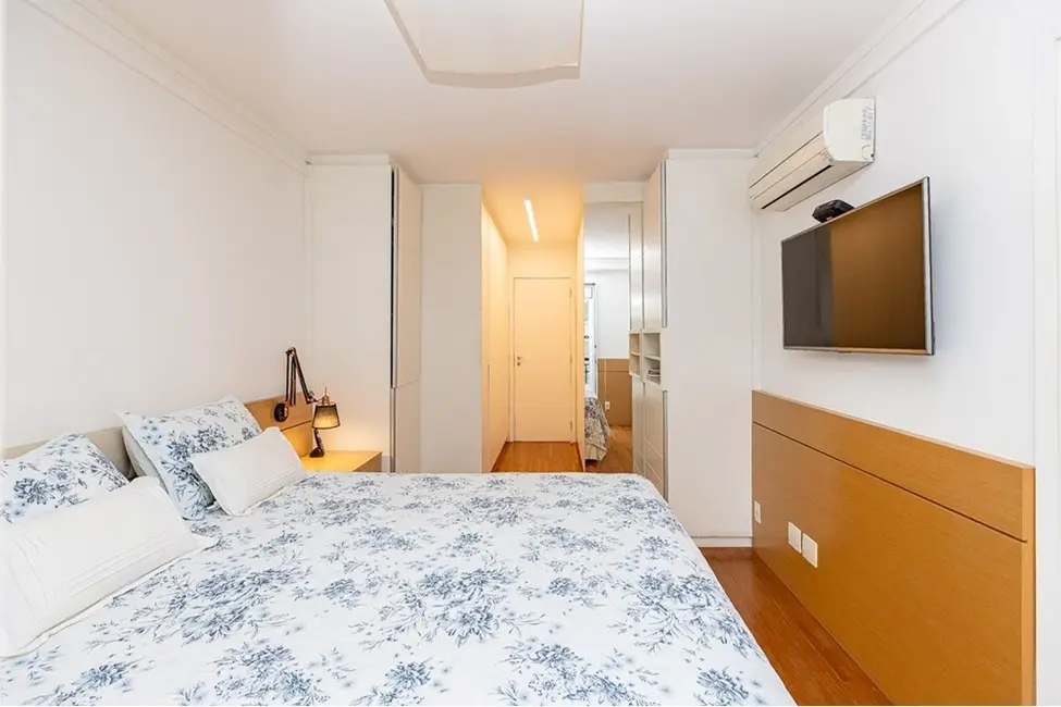 Foto 6 de Apartamento com 3 quartos à venda, 137m2 em Moema, São Paulo - SP