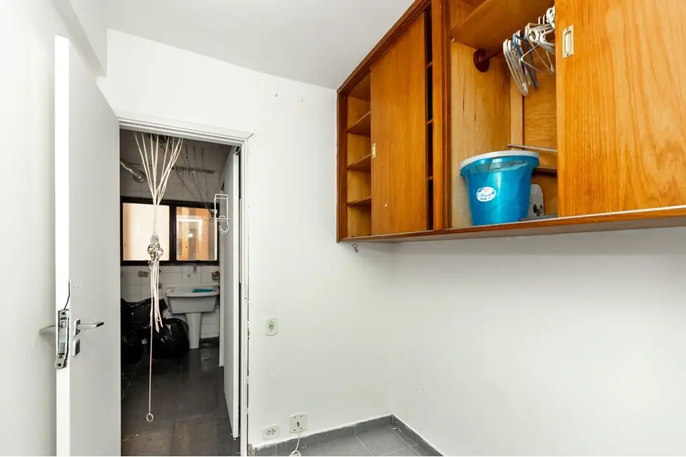 Apartamento com 3 quartos à venda, 97m2 em Moema, São Paulo - SP - imagem 7 Foto 7 de Apartamento com 3 quartos à venda, 97m2 em Moema, São Paulo - SP
