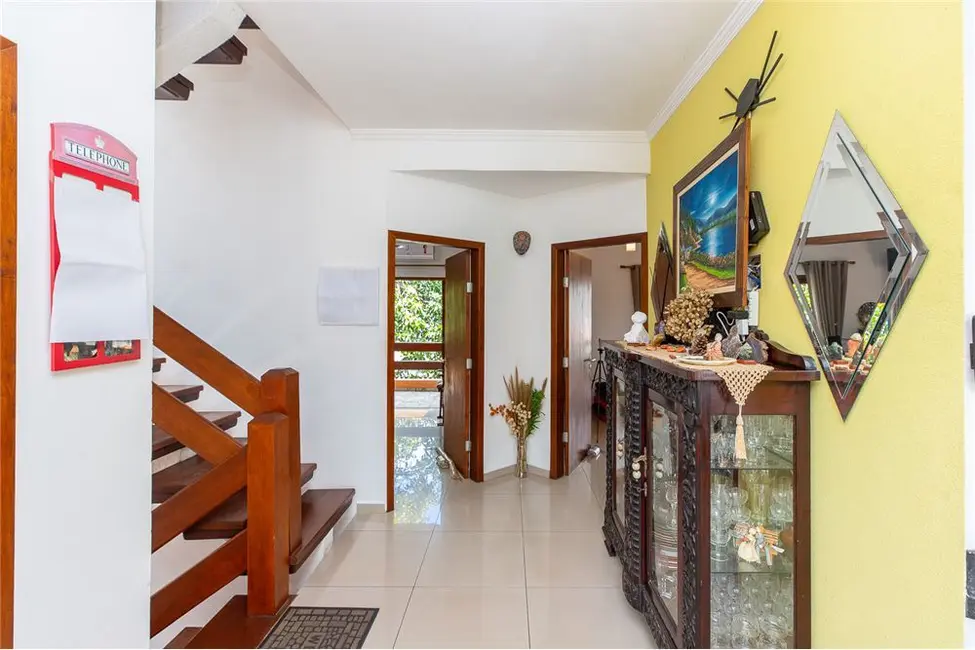 Casa com 4 quartos à venda, 450m2 em Interlagos, São Paulo - SP - imagem 3 Foto 3 de Casa com 4 quartos à venda, 450m2 em Interlagos, São Paulo - SP