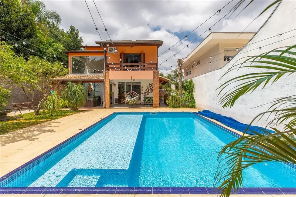 Foto 1 de Casa com 4 quartos à venda, 450m2 em Interlagos, São Paulo - SP