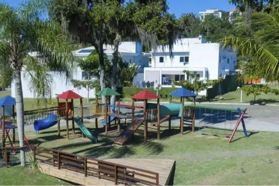 Casa com 6 quartos à venda, 482m2 em Ariribá, Balneario Camboriu - SC - imagem 8 Foto 8 de Casa com 6 quartos à venda, 482m2 em Ariribá, Balneario Camboriu - SC