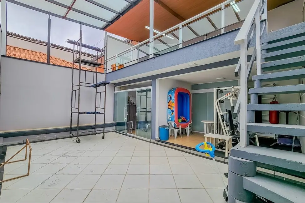 Foto 3 de Casa com 3 quartos à venda, 180m2 em Paraíso, Santo Andre - SP