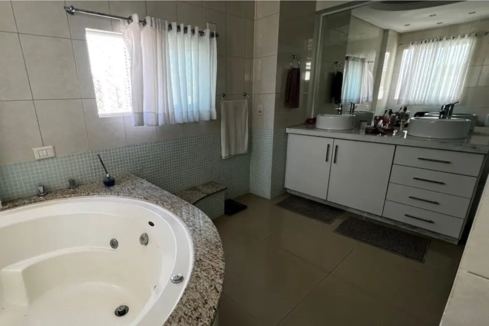 Foto 3 de Apartamento com 6 quartos à venda, 284m2 em Centro, Balneario Camboriu - SC