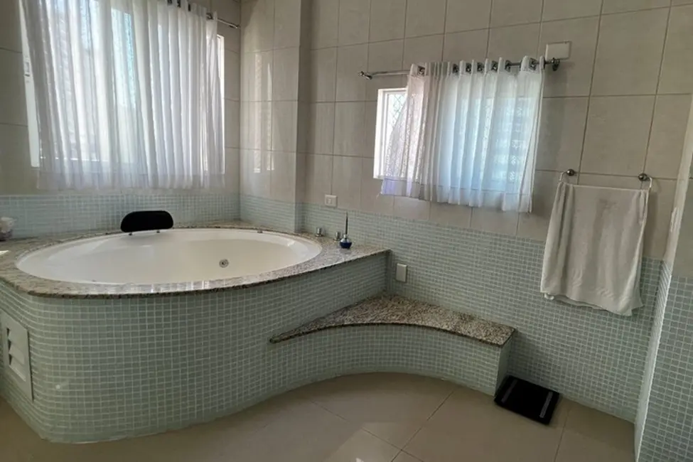 Foto 5 de Apartamento com 6 quartos à venda, 284m2 em Centro, Balneario Camboriu - SC