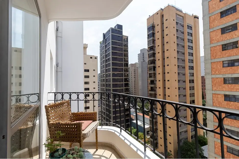 Foto 2 de Apartamento com 2 quartos à venda, 60m2 em Vila Uberabinha, São Paulo - SP