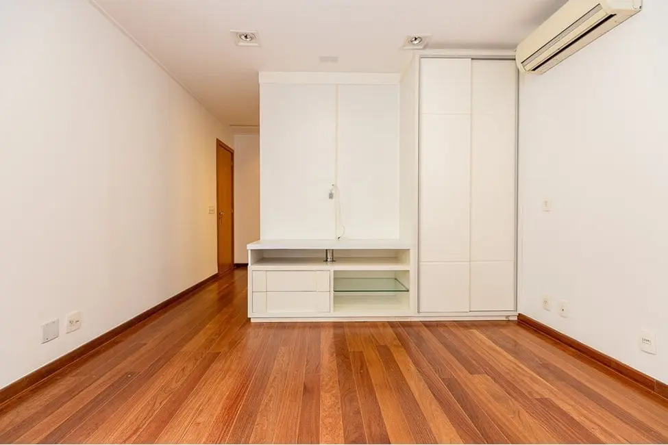 Foto 7 de Apartamento com 3 quartos à venda, 190m2 em Jardim Paulista, São Paulo - SP