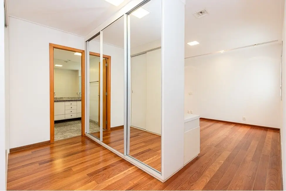 Foto 4 de Apartamento com 3 quartos à venda, 190m2 em Jardim Paulista, São Paulo - SP