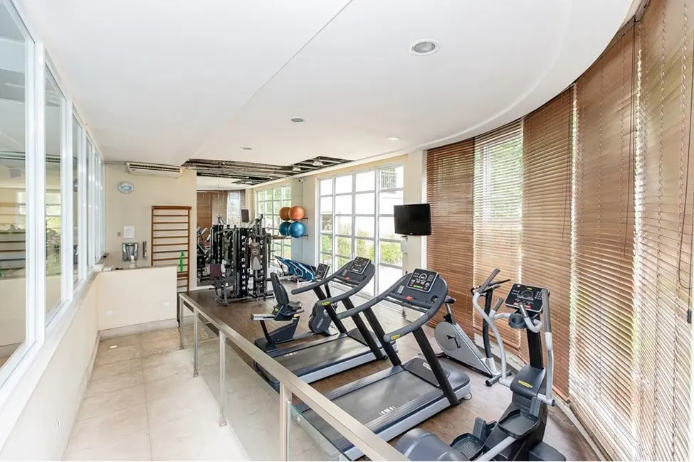 Foto 2 de Apartamento com 3 quartos à venda, 216m2 em Jardim Vila Mariana, São Paulo - SP