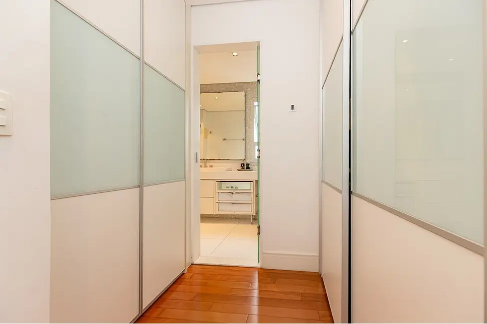 Foto 7 de Apartamento com 3 quartos à venda, 216m2 em Jardim Vila Mariana, São Paulo - SP