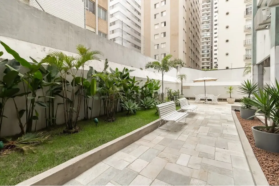 Foto 8 de Apartamento com 3 quartos à venda, 227m2 em Itaim Bibi, São Paulo - SP