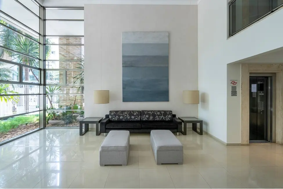 Foto 2 de Apartamento com 3 quartos à venda, 250m2 em Vila Suzana, São Paulo - SP