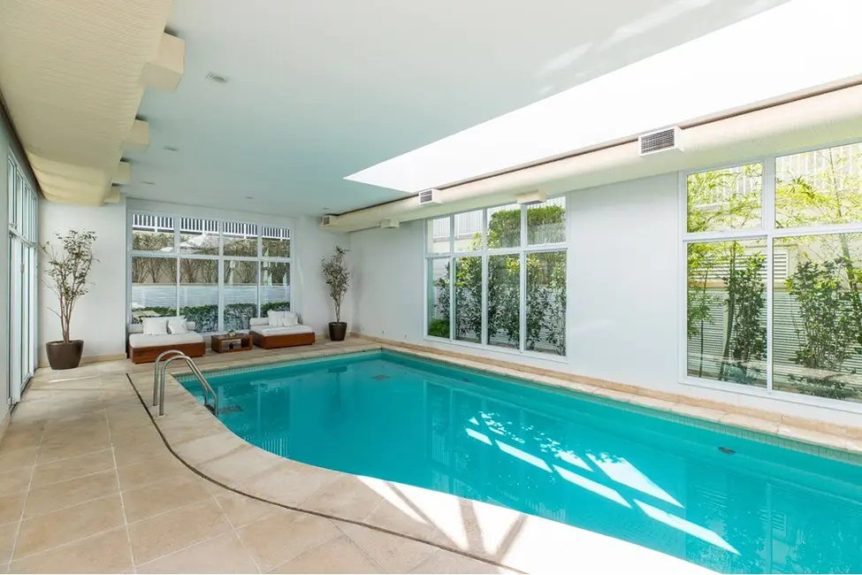 Apartamento com 3 quartos à venda, 157m2 em Vila Nova Conceição, São Paulo - SP - imagem 4 Foto 4 de Apartamento com 3 quartos à venda, 157m2 em Vila Nova Conceição, São Paulo - SP