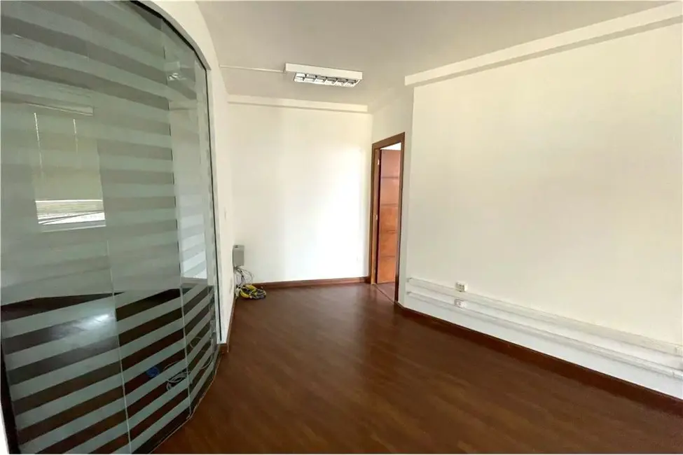 Loja à venda, 98m2 em Consolação, São Paulo - SP - imagem 1 Foto 1 de Loja à venda, 98m2 em Consolação, São Paulo - SP