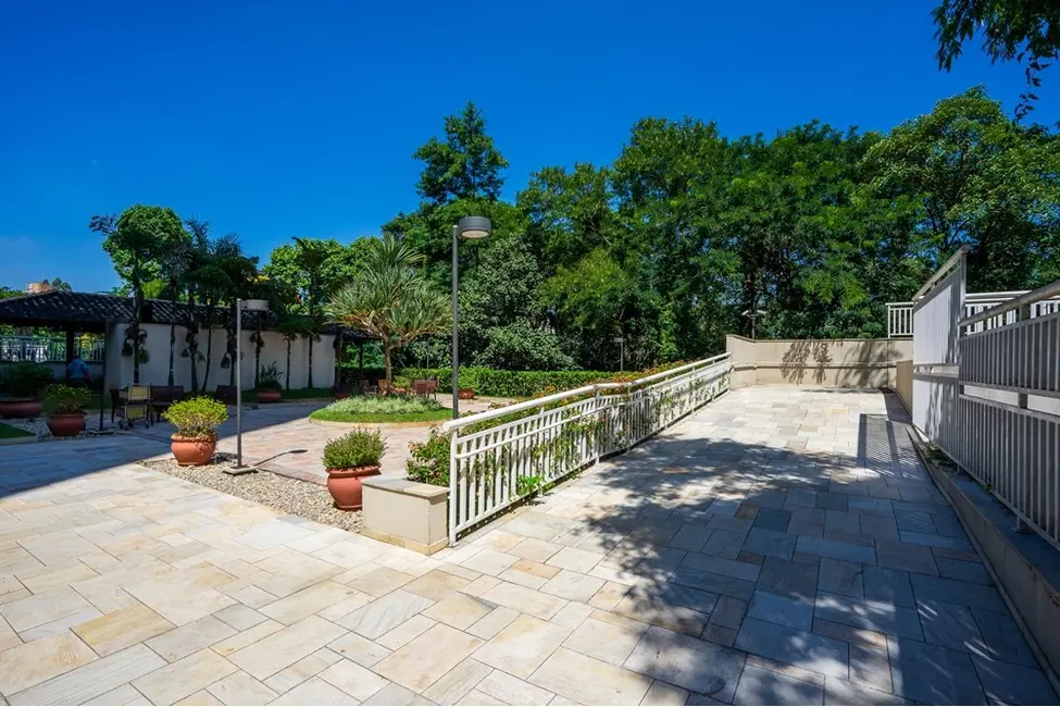 Apartamento com 3 quartos à venda, 145m2 em Vila Sônia, São Paulo - SP - imagem 9 Foto 9 de Apartamento com 3 quartos à venda, 145m2 em Vila Sônia, São Paulo - SP