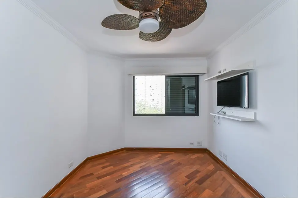 Foto 2 de Apartamento com 3 quartos à venda, 184m2 em Vila Suzana, São Paulo - SP