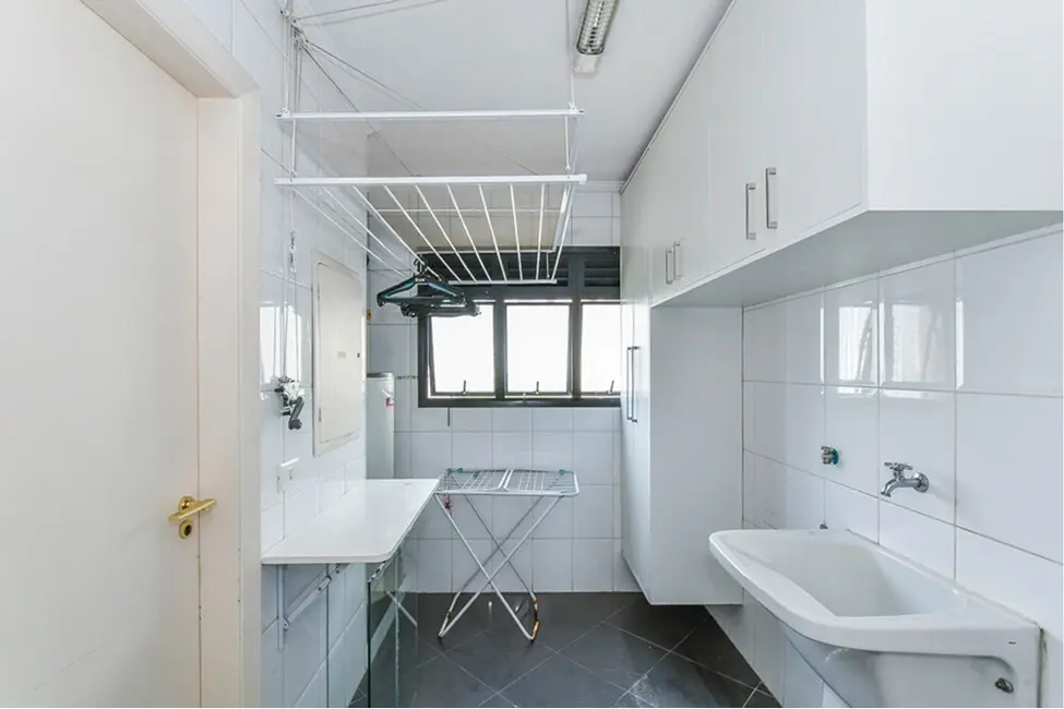 Foto 3 de Apartamento com 3 quartos à venda, 184m2 em Vila Suzana, São Paulo - SP