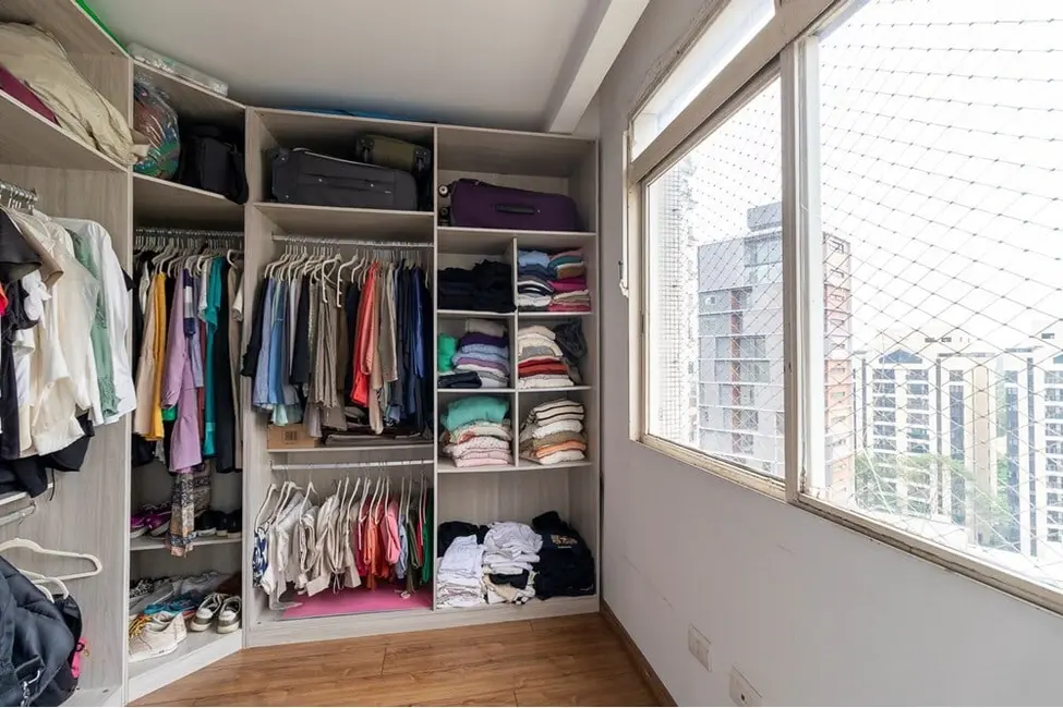 Apartamento com 2 quartos à venda, 180m2 em Vila Nova Conceição, São Paulo - SP - imagem 2 Foto 2 de Apartamento com 2 quartos à venda, 180m2 em Vila Nova Conceição, São Paulo - SP