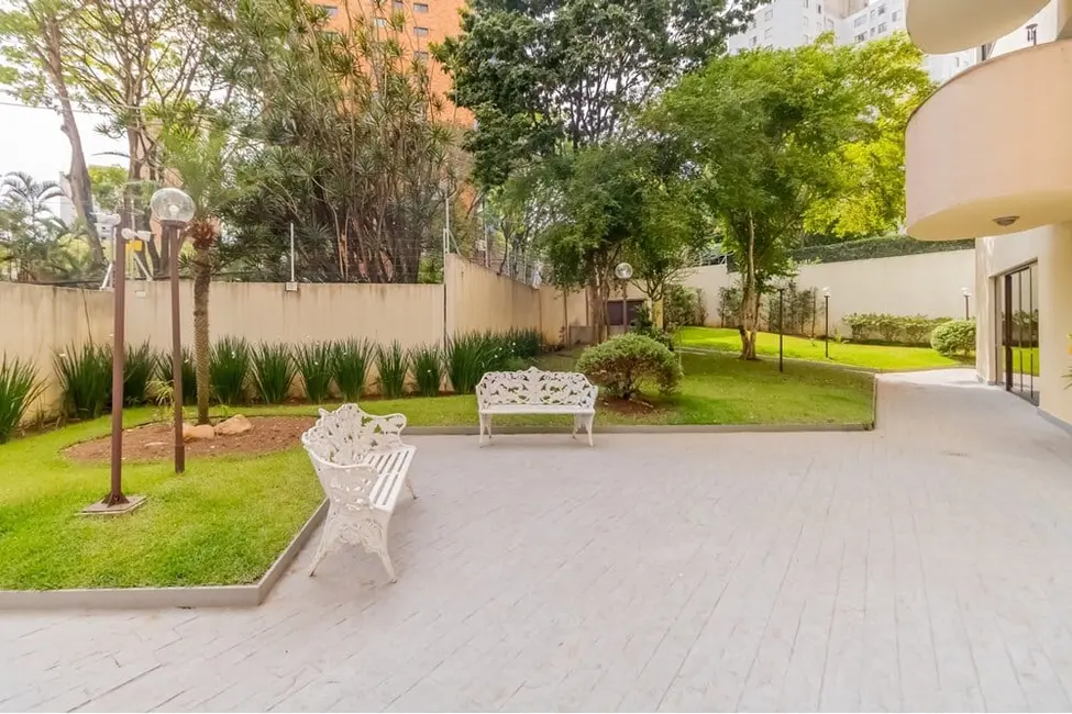 Foto 2 de Apartamento com 3 quartos à venda, 130m2 em Vila Suzana, São Paulo - SP