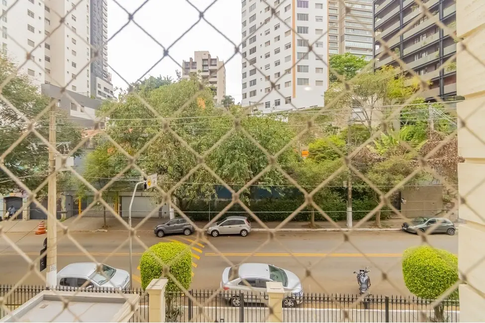 Apartamento com 3 quartos à venda, 112m2 em Vila Madalena, São Paulo - SP - imagem 4 Foto 4 de Apartamento com 3 quartos à venda, 112m2 em Vila Madalena, São Paulo - SP