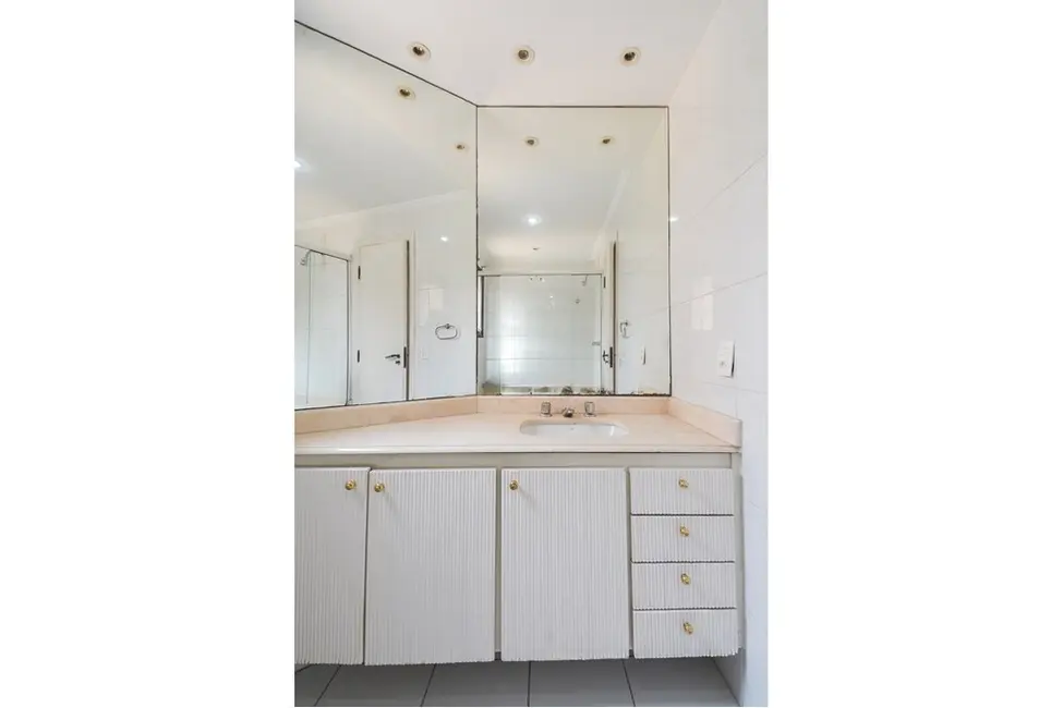 Apartamento com 3 quartos à venda, 177m2 em Perdizes, São Paulo - SP - imagem 7 Foto 7 de Apartamento com 3 quartos à venda, 177m2 em Perdizes, São Paulo - SP