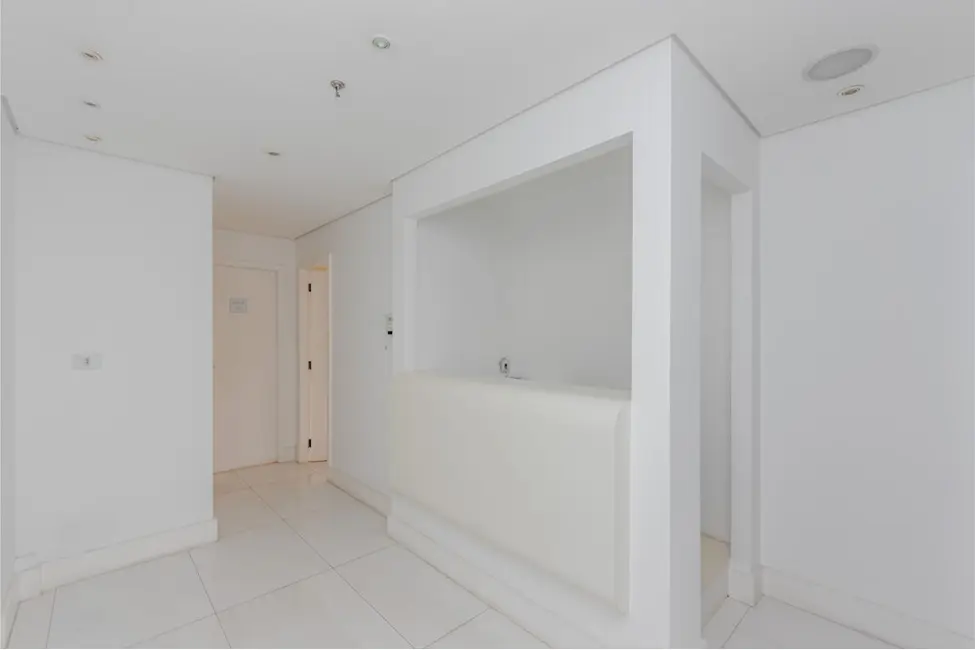 Foto 3 de Sala Comercial à venda, 47m2 em Vila Nova Conceição, São Paulo - SP