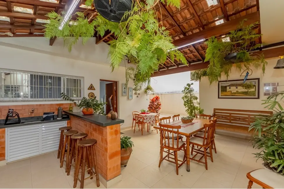 Foto 2 de Casa com 4 quartos à venda, 237m2 em Jardim da Glória, São Paulo - SP