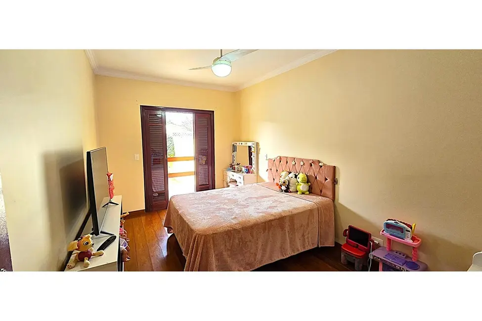 Foto 2 de Casa com 4 quartos à venda, 457m2 em Parque dos Príncipes, São Paulo - SP