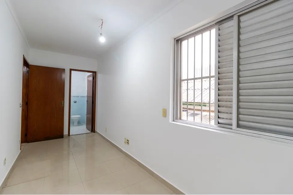 Foto 8 de Casa com 4 quartos à venda, 160m2 em Vila Firmiano Pinto, São Paulo - SP