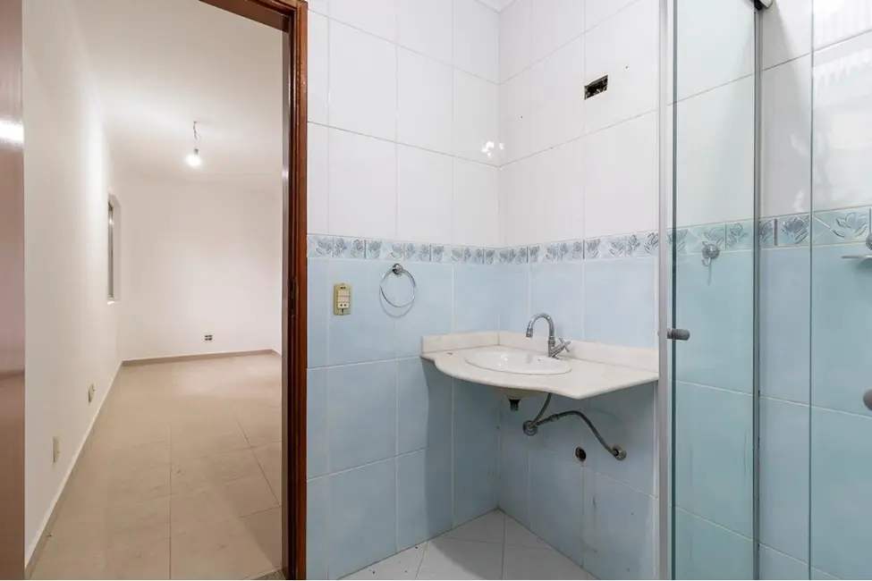 Foto 6 de Casa com 4 quartos à venda, 160m2 em Vila Firmiano Pinto, São Paulo - SP