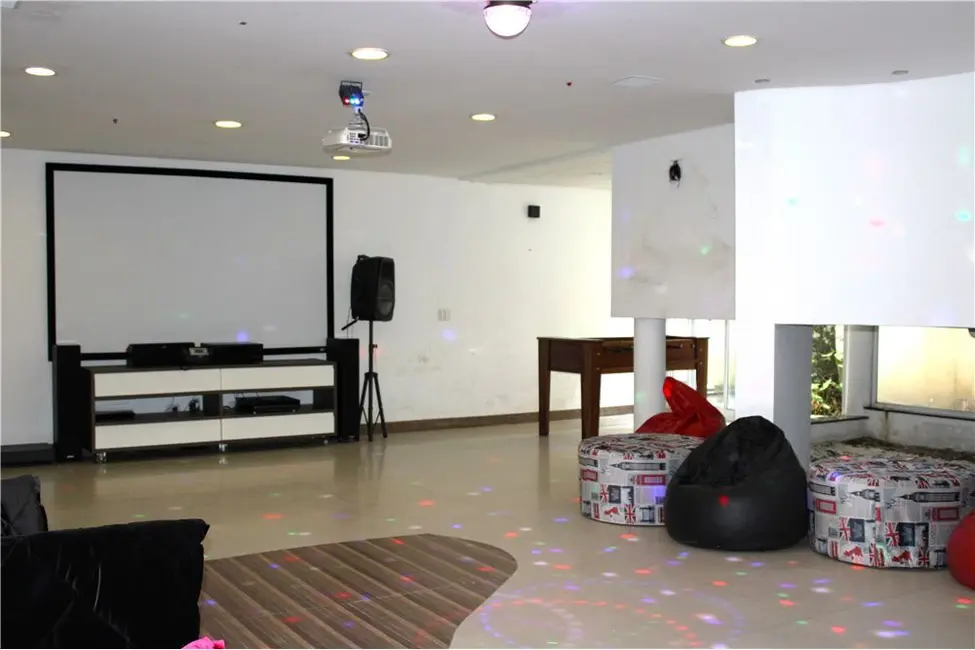 Casa de Condomínio com 4 quartos à venda, 711m2 em Parque Terra Nova II, Sao Bernardo Do Campo - SP - imagem 2 Foto 2 de Casa de Condomínio com 4 quartos à venda, 711m2 em Parque Terra Nova II, Sao Bernardo Do Campo - SP