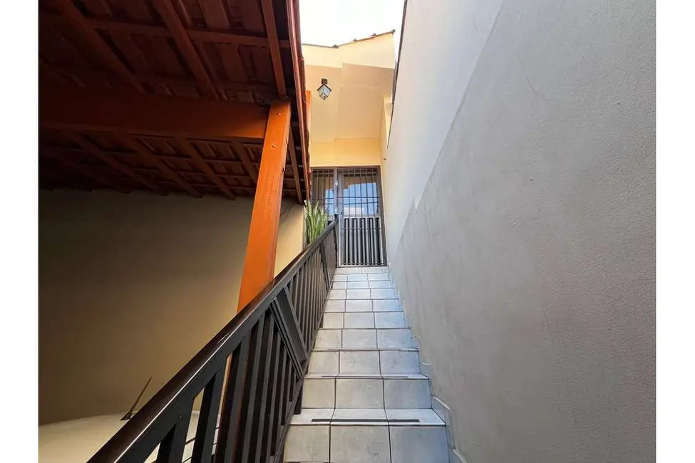 Foto 4 de Casa com 3 quartos à venda, 178m2 em Jardim Clímax, São Paulo - SP