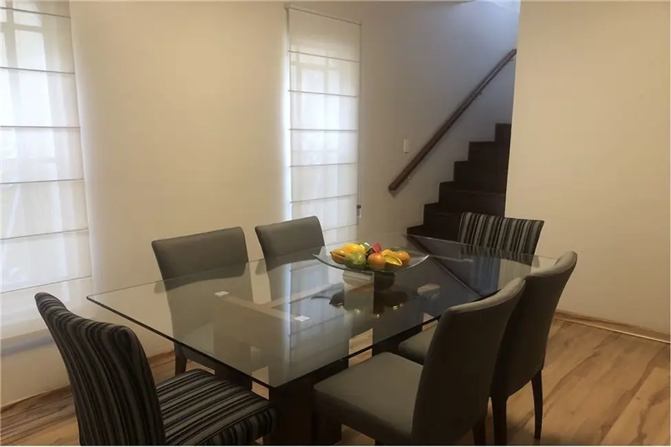 Foto 1 de Casa com 3 quartos à venda, 150m2 em Vila Canero, São Paulo - SP