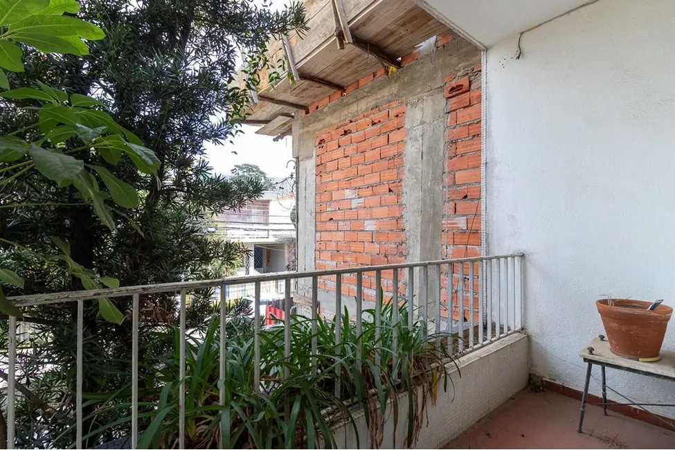 Casa com 3 quartos à venda, 300m2 em Água Branca, São Paulo - SP - imagem 6 Foto 6 de Casa com 3 quartos à venda, 300m2 em Água Branca, São Paulo - SP