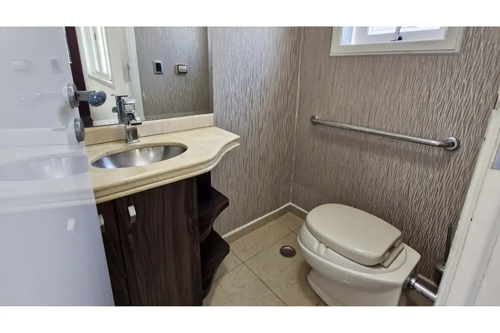 Foto 4 de Casa de Condomínio com 4 quartos à venda, 360m2 em Jardim Monte Alegre, Taboao Da Serra - SP