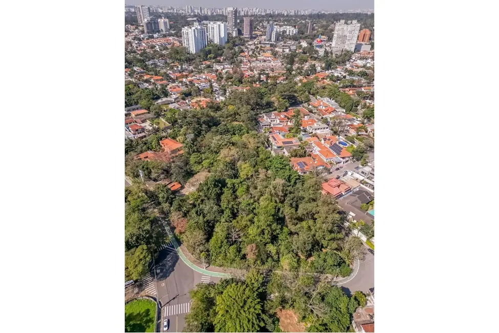 Casa de Condomínio com 4 quartos à venda, 769m2 em Chácara Santo Antônio (Zona Sul), São Paulo - SP - imagem 8 Foto 8 de Casa de Condomínio com 4 quartos à venda, 769m2 em Chácara Santo Antônio (Zona Sul), São Paulo - SP