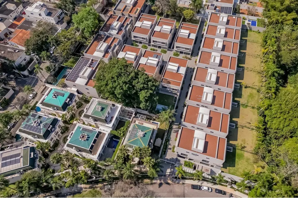 Casa de Condomínio com 4 quartos à venda, 769m2 em Chácara Santo Antônio (Zona Sul), São Paulo - SP - imagem 4 Foto 4 de Casa de Condomínio com 4 quartos à venda, 769m2 em Chácara Santo Antônio (Zona Sul), São Paulo - SP