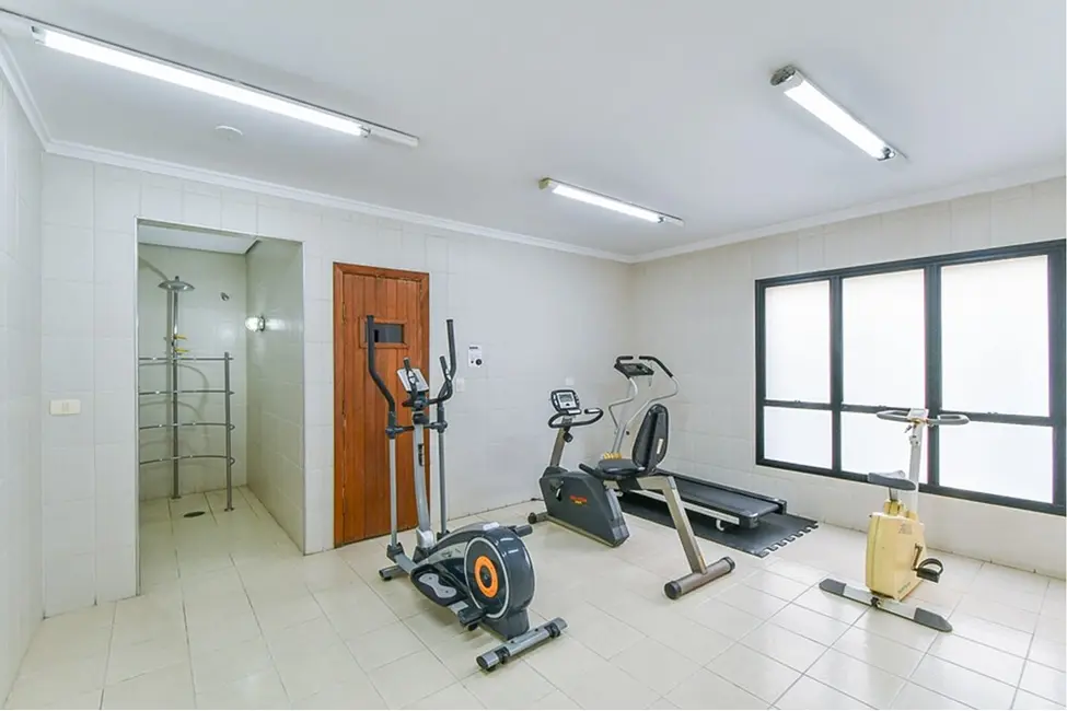 Foto 2 de Apartamento com 3 quartos à venda, 247m2 em Vila Suzana, São Paulo - SP