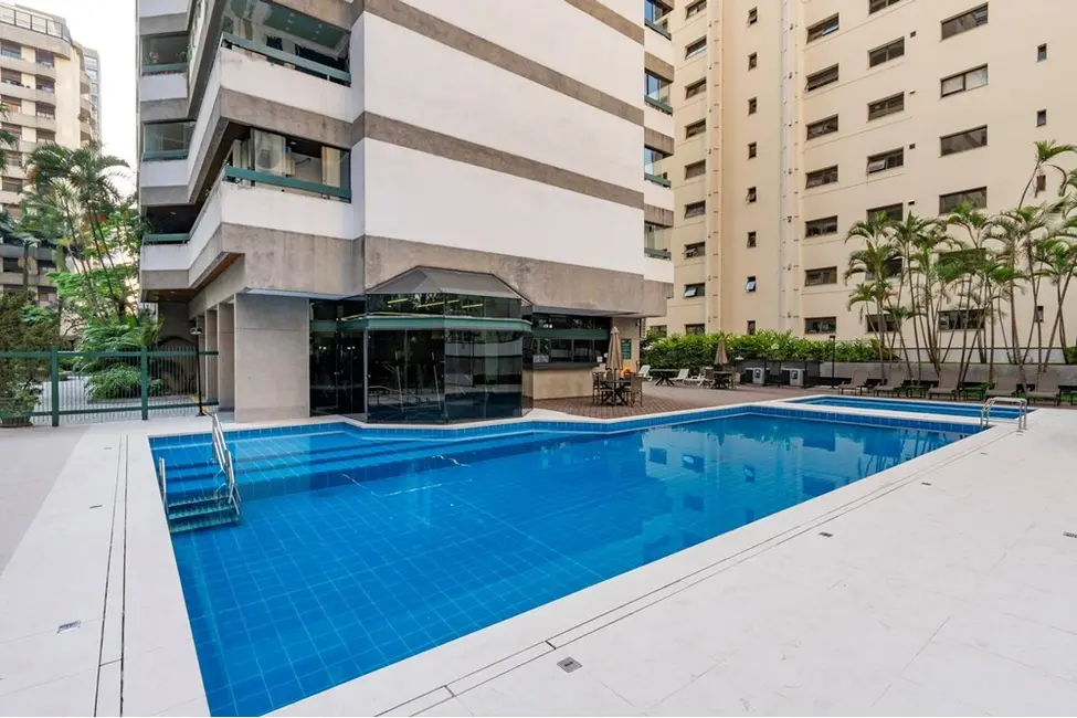 Foto 9 de Apartamento com 3 quartos à venda, 147m2 em Vila Uberabinha, São Paulo - SP