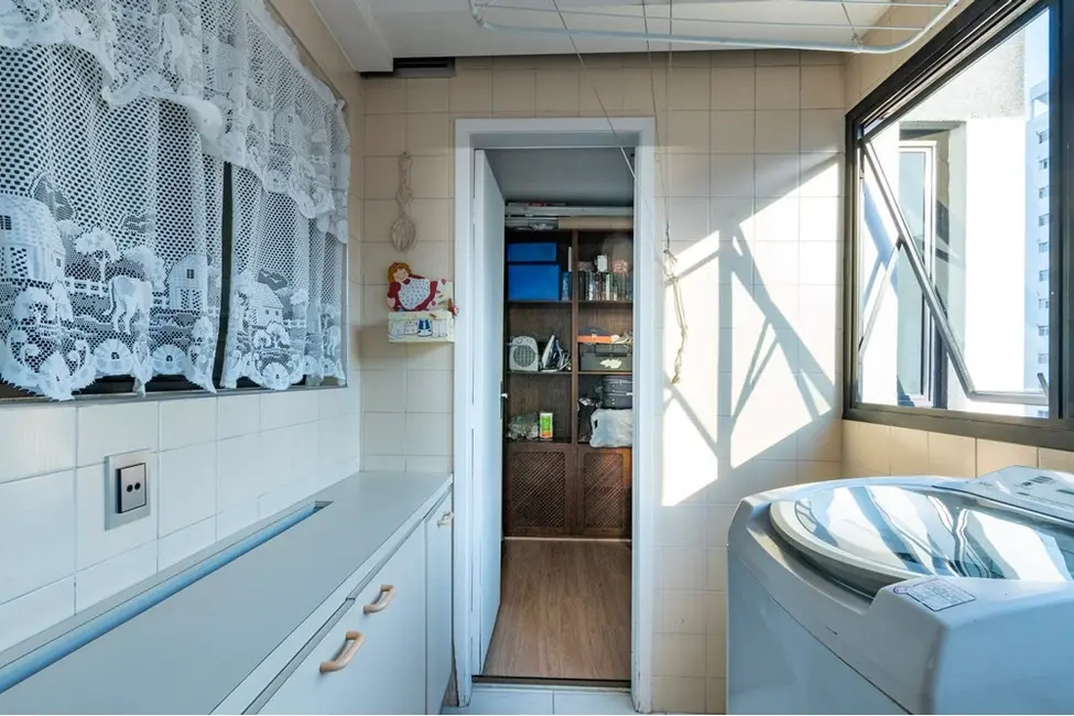 Foto 8 de Apartamento com 3 quartos à venda, 147m2 em Vila Uberabinha, São Paulo - SP