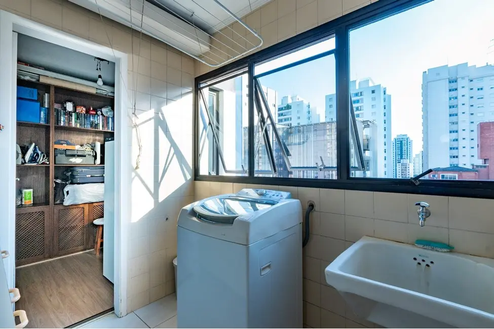 Foto 7 de Apartamento com 3 quartos à venda, 147m2 em Vila Uberabinha, São Paulo - SP