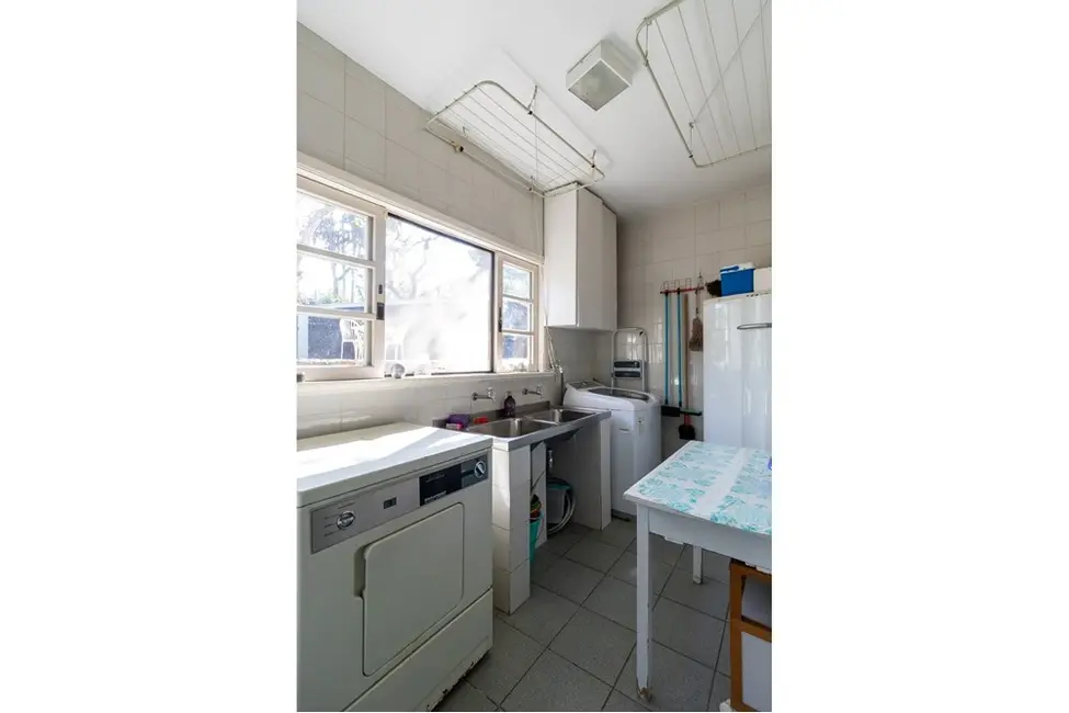 Foto 2 de Casa com 5 quartos à venda, 650m2 em Itupu, São Paulo - SP