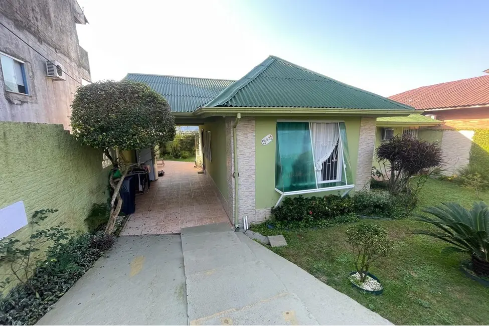 Foto 1 de Casa com 2 quartos à venda, 96m2 em São João do Rio Vermelho, Florianopolis - SC