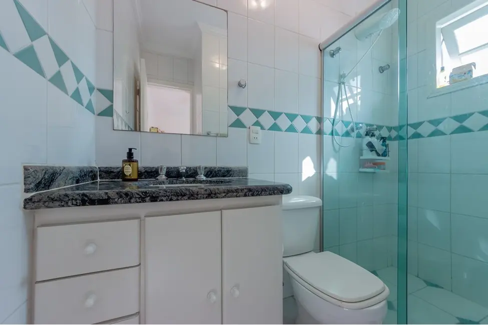 Foto 7 de Casa com 3 quartos à venda, 223m2 em Jardim Londrina, São Paulo - SP