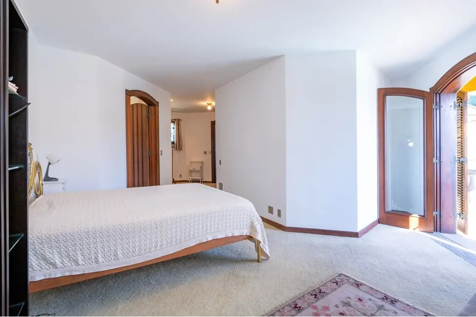 Foto 7 de Casa de Condomínio com 6 quartos à venda, 1224m2 em Condomínio Iolanda, Taboao Da Serra - SP