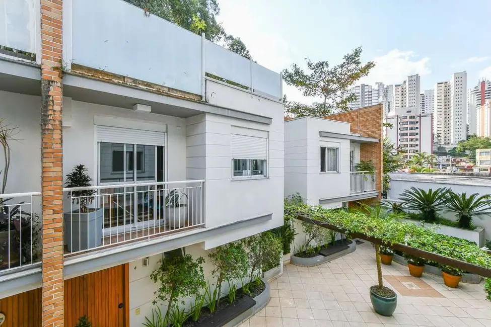 Foto 2 de Casa de Condomínio com 3 quartos à venda, 142m2 em Vila Andrade, São Paulo - SP